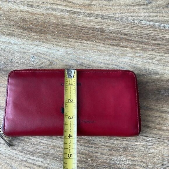 Coach x Peanuts Snoopy & Woodstock Red Zip-Around Leather Wallet - *Worn* - Picture 5 of 16